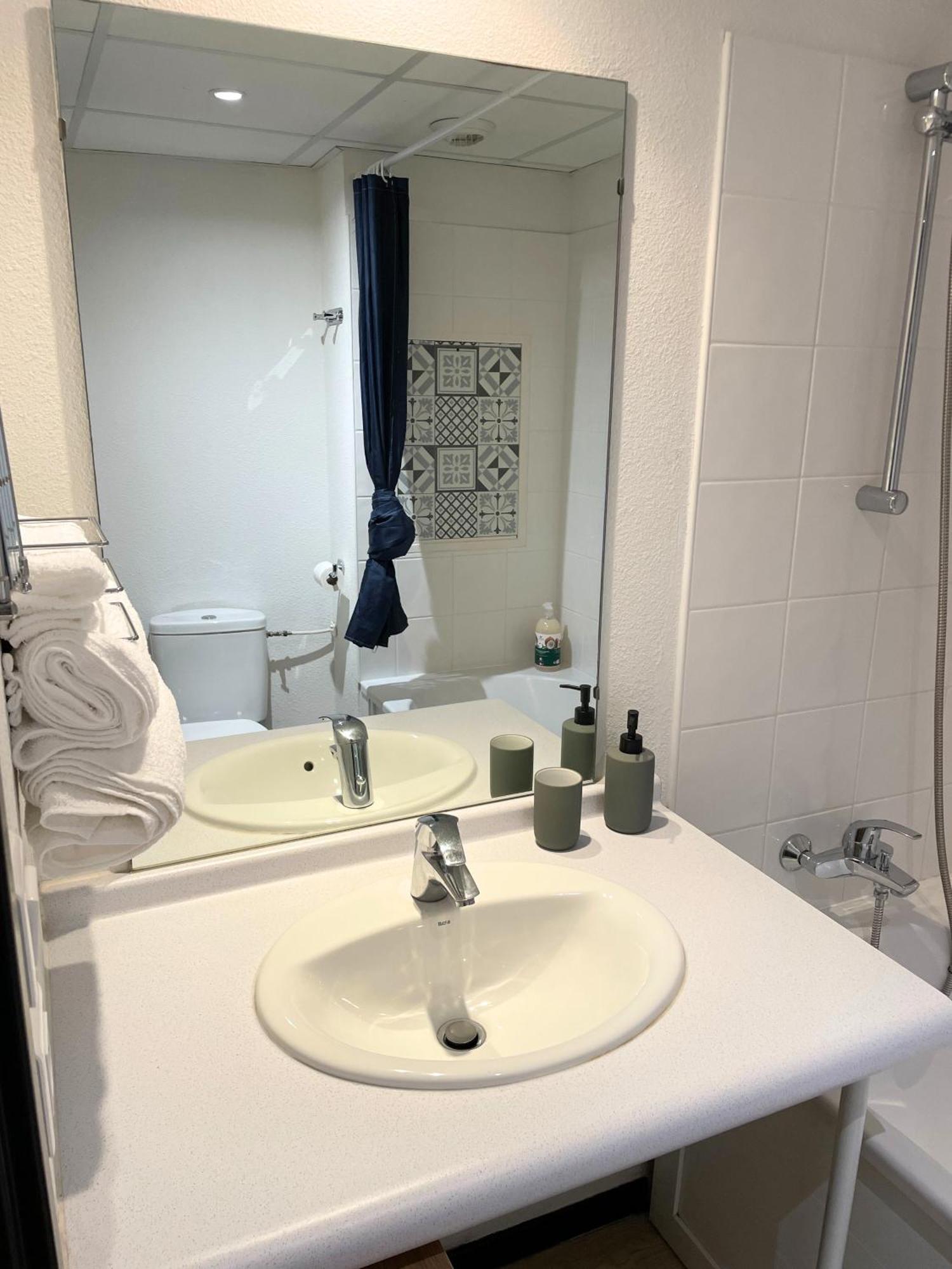 Chalet Studio Premium, Wifi, Chaleureux Lourdes Buitenkant foto