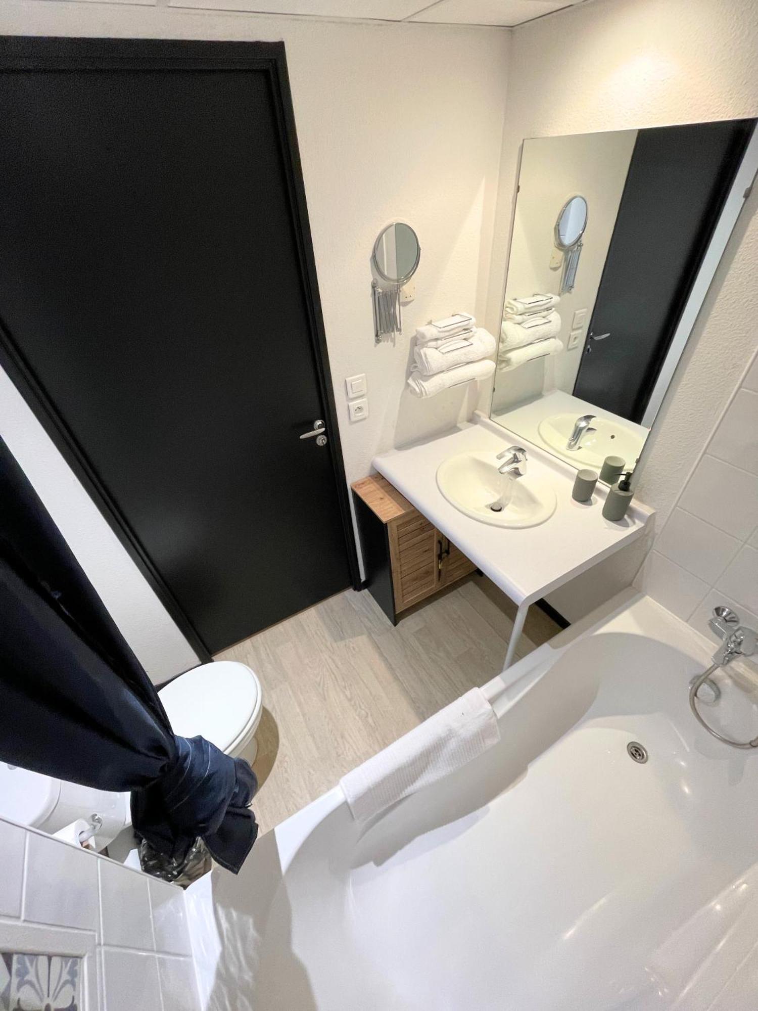 Chalet Studio Premium, Wifi, Chaleureux Lourdes Buitenkant foto