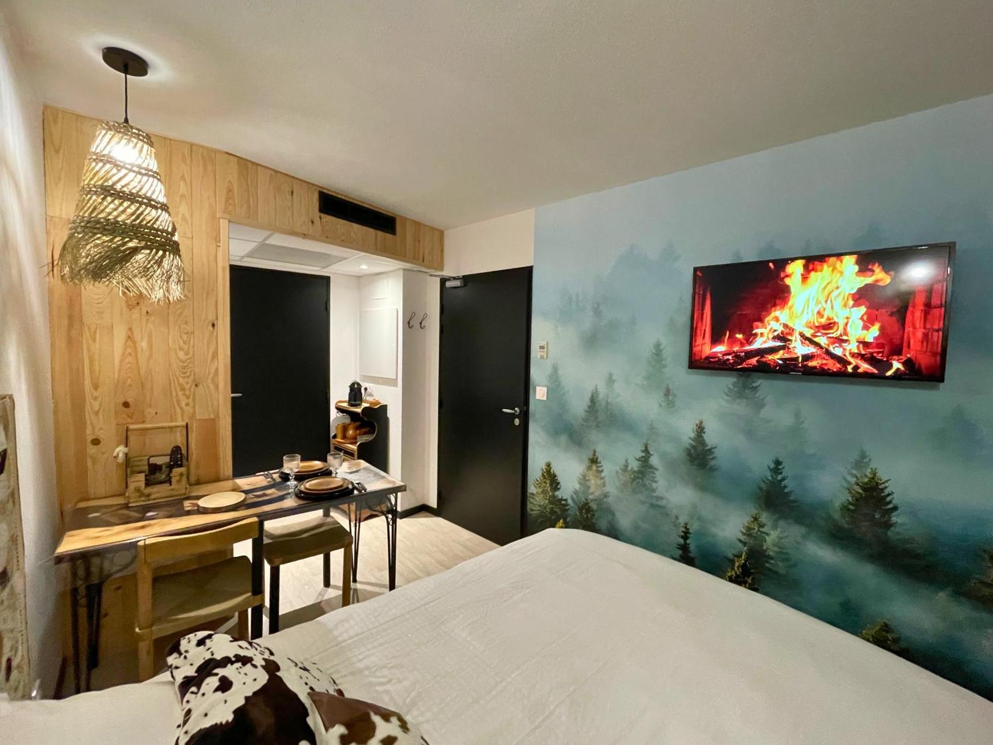 Chalet Studio Premium, Wifi, Chaleureux Lourdes Buitenkant foto